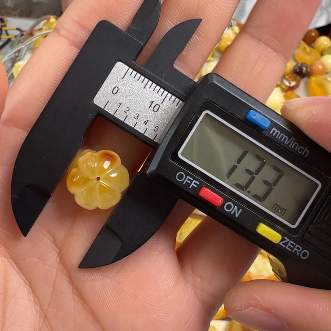 蜜蜡未镶嵌裸石蜜蜡