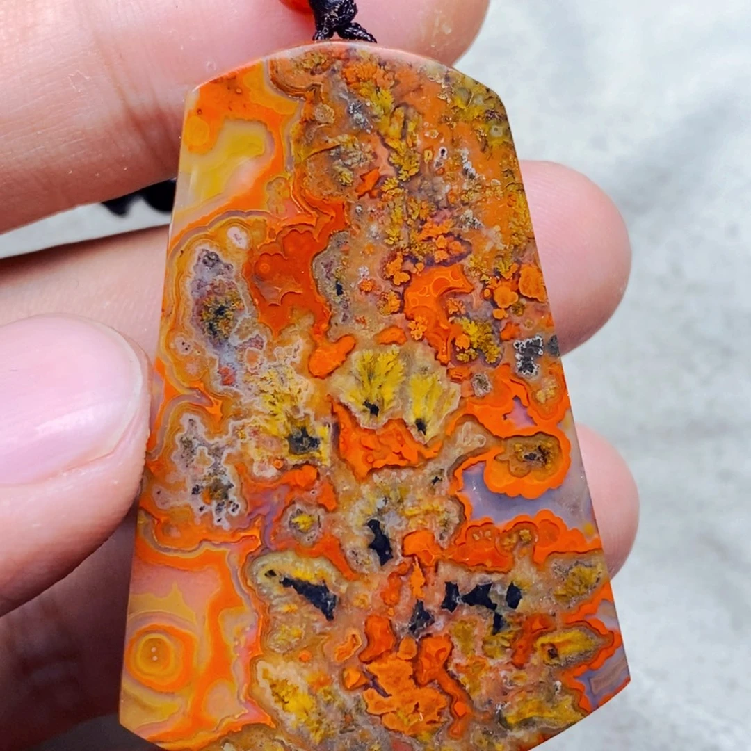 未镶嵌吊坠(不含链)玛瑙/玉髓雪*