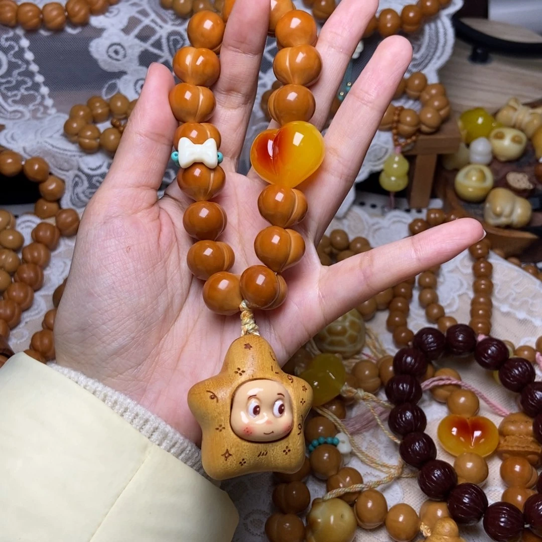 猴头核桃吊坠屁桃玻璃底卡15