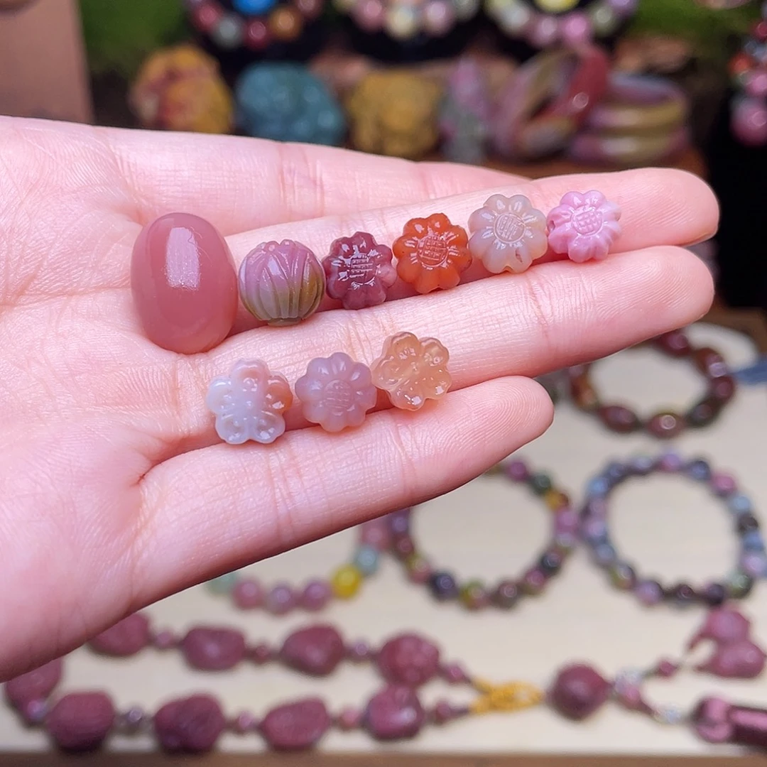 玛瑙/玉髓未镶嵌珠宝半成品盐源玛瑙一手打包价100块