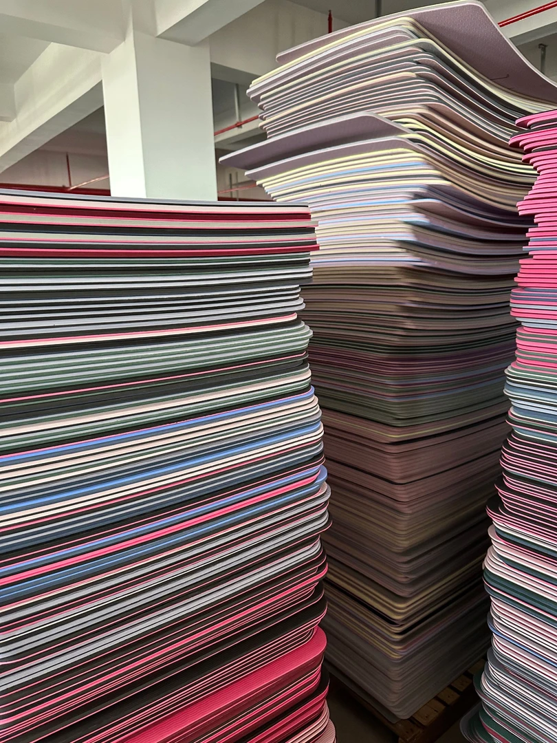 183x80x8mm 微瑕随机单色双面可用送网包绑带送运费险