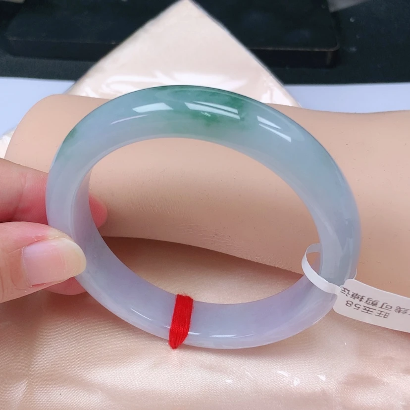 【闪购商品】翡翠手镯未镶嵌，