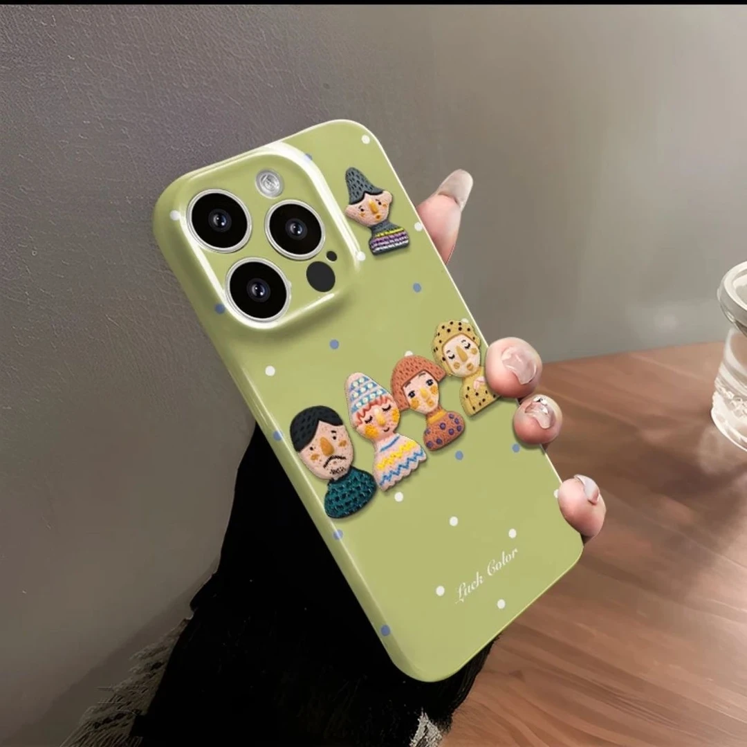 波点公仔适用苹果16/华为p60pro/oppo/小米/vivo防摔菲林新手机壳