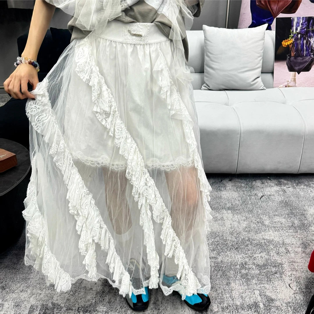 【悠闲假日】小众设计师轻奢感2025春夏新款网纱全包拼接长裙3421