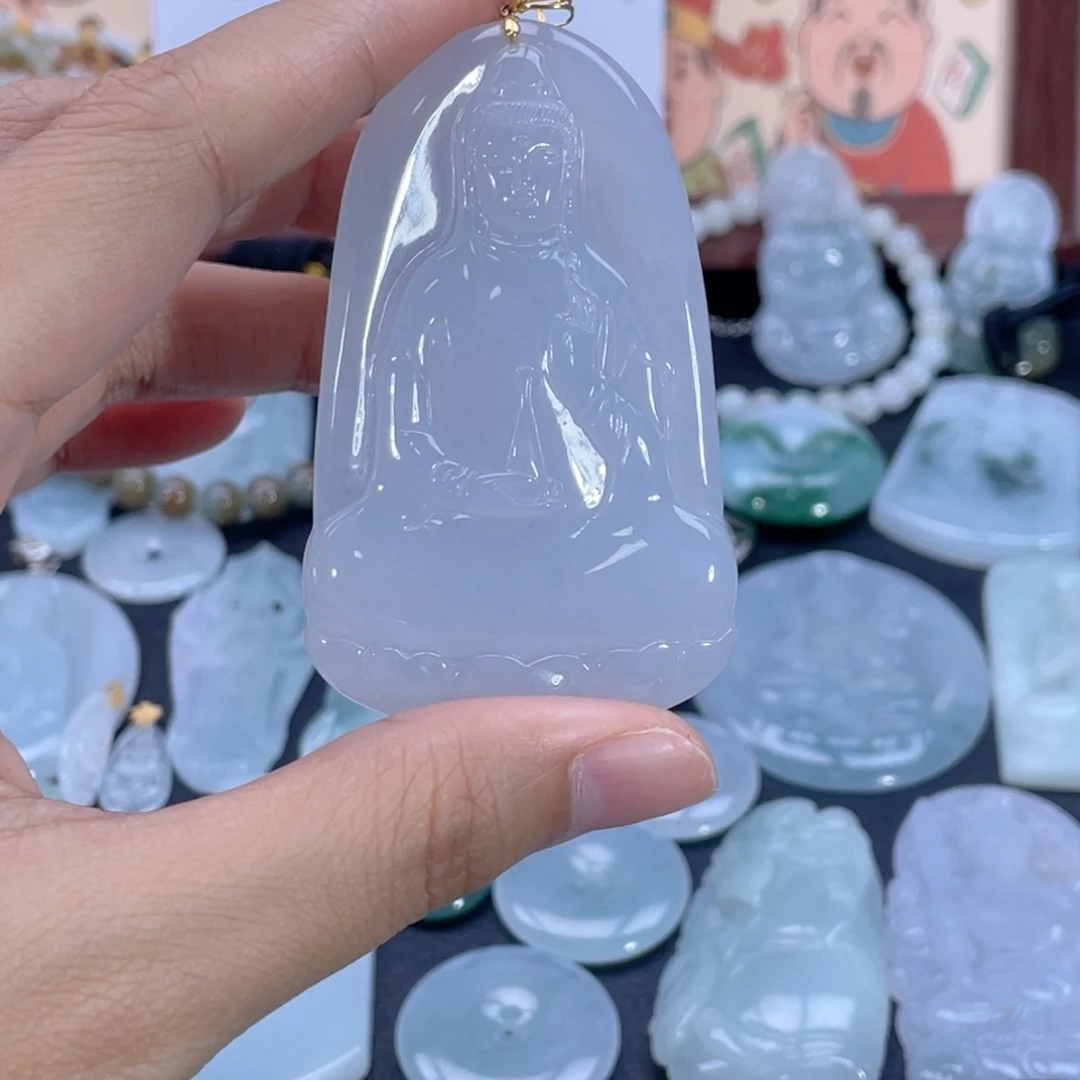 陈***枫翡翠18K金镶嵌颈饰缅甸翡翠A货未镶嵌