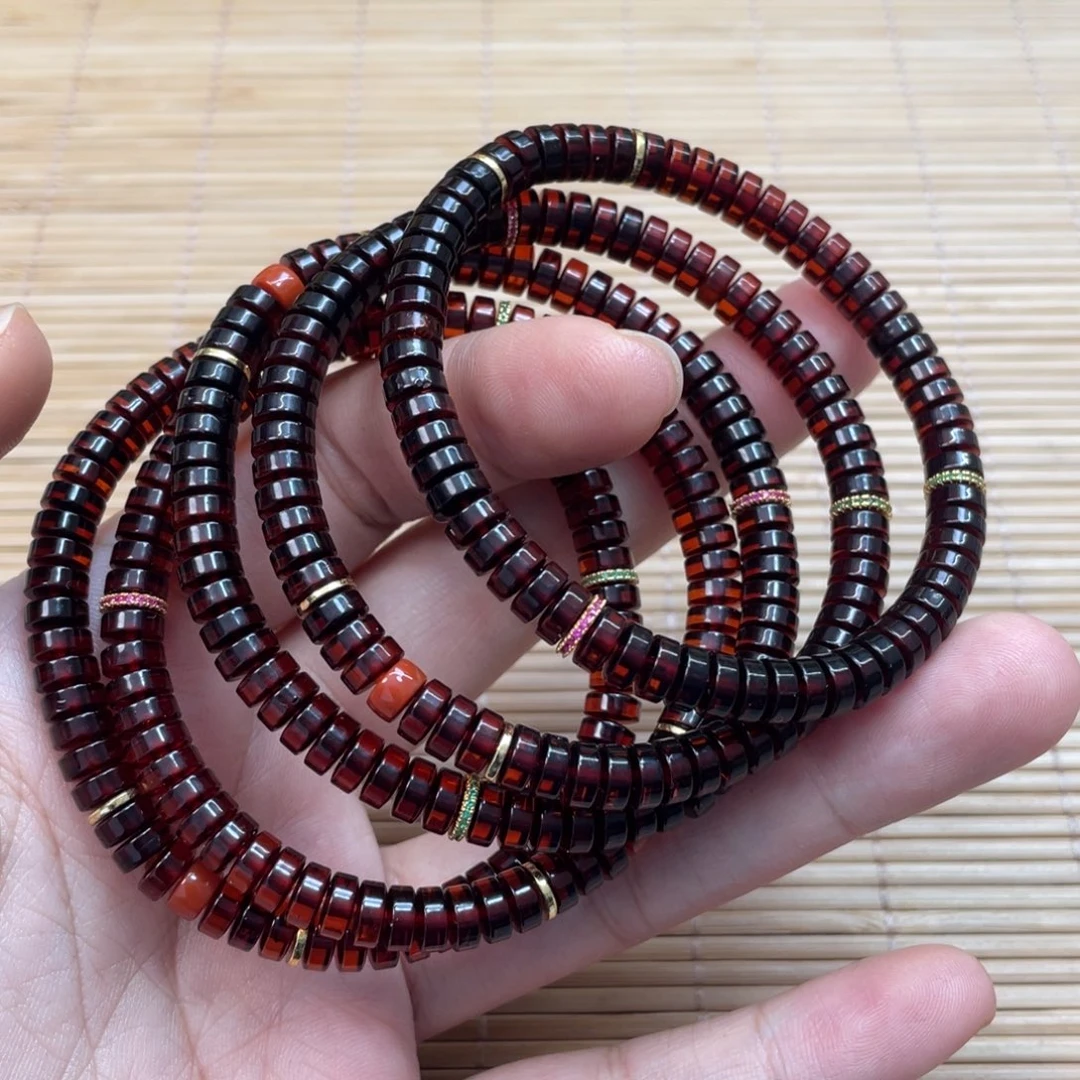 蜜蜡未镶嵌裸石多样性发其中一个