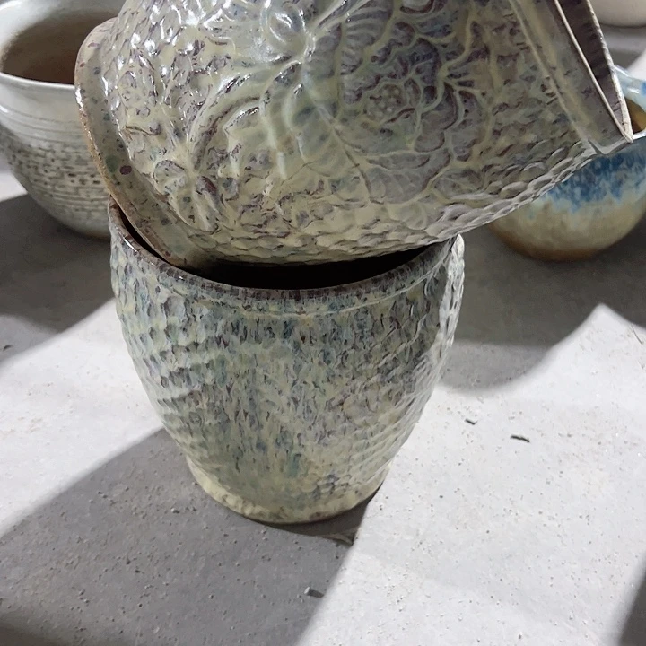 高度22厘米口19厘米