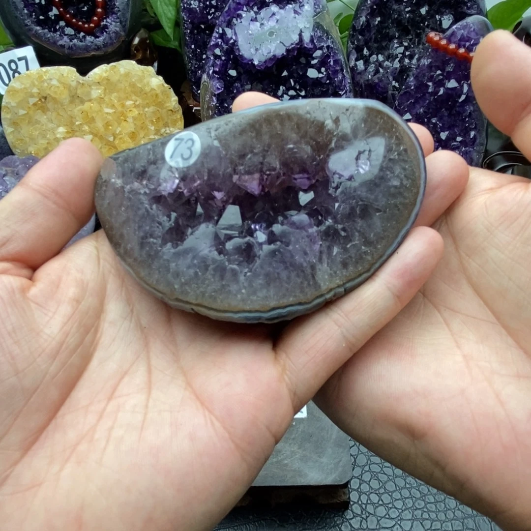 紫晶未镶嵌大型摆件（非配饰）