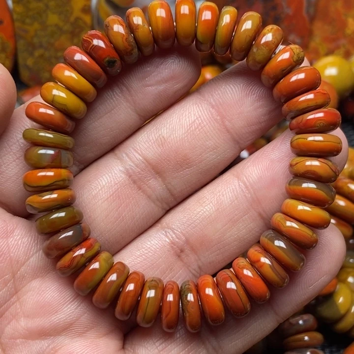 玛瑙/玉髓手串未镶嵌君*