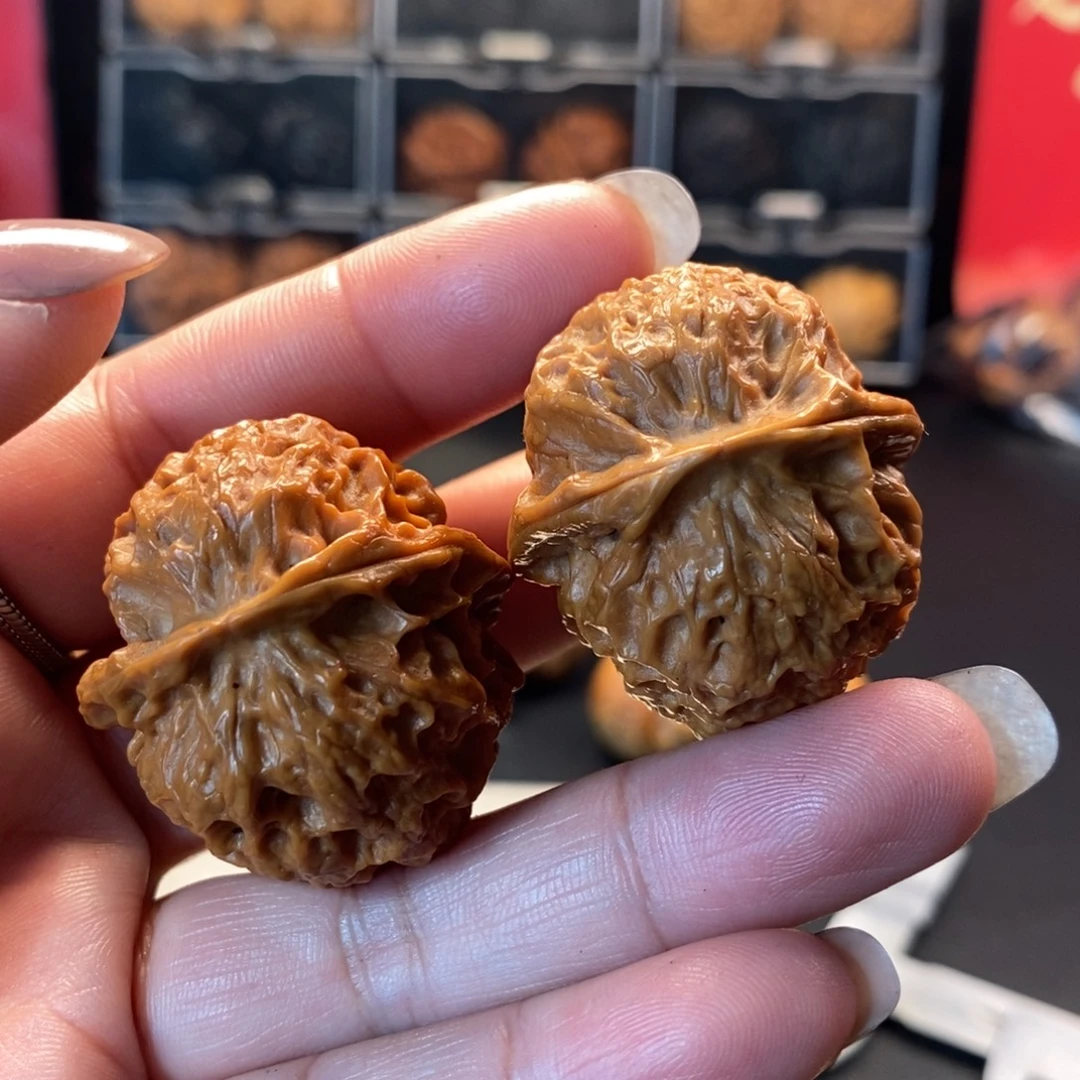 道***然把件文玩核桃有碰珊瑚7