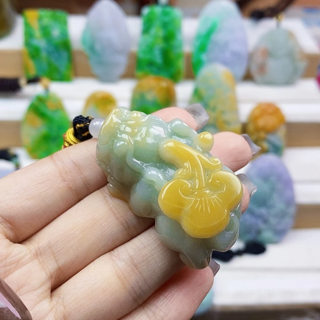 定制翡翠未镶嵌天然翡翠A货