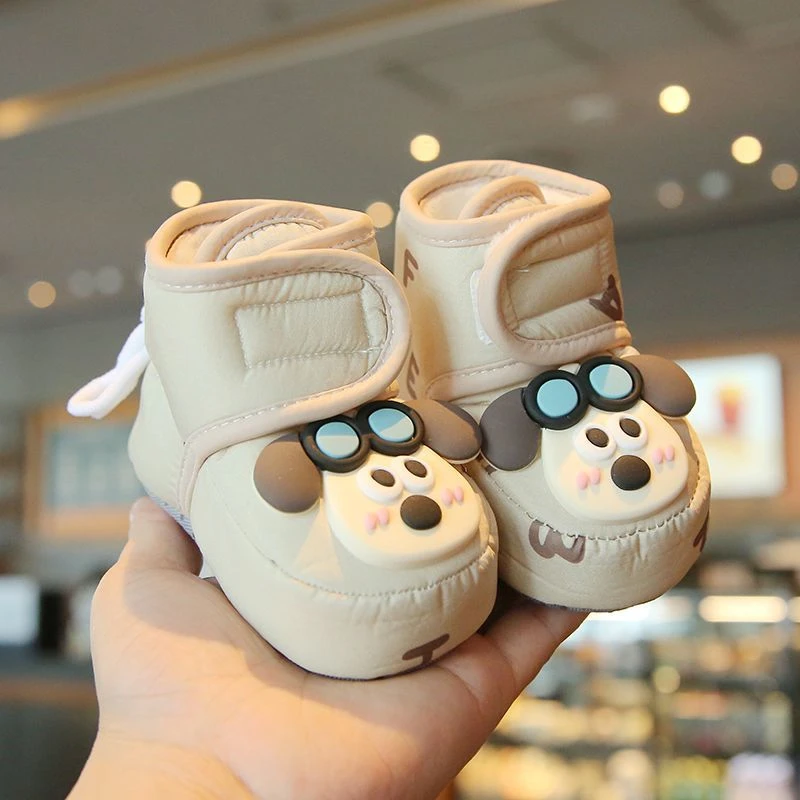 秋冬婴儿鞋男女加绒厚棉雪地靴防滑不掉软底学步鞋男女童一岁走路