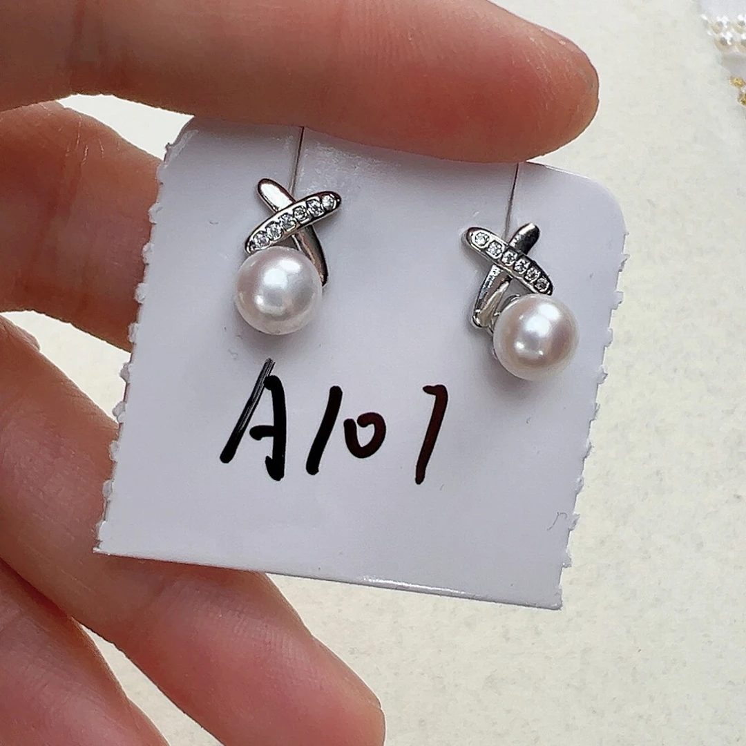 淡水珍珠耳饰未镶嵌