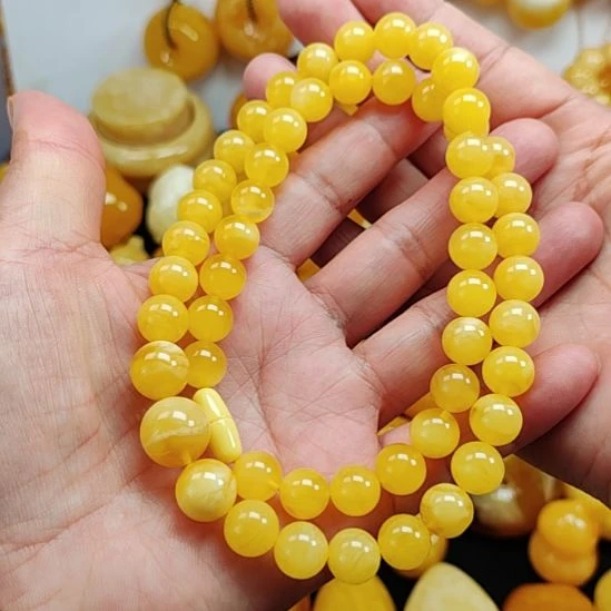 蜜蜡未镶嵌项圈妈妈链11米的。