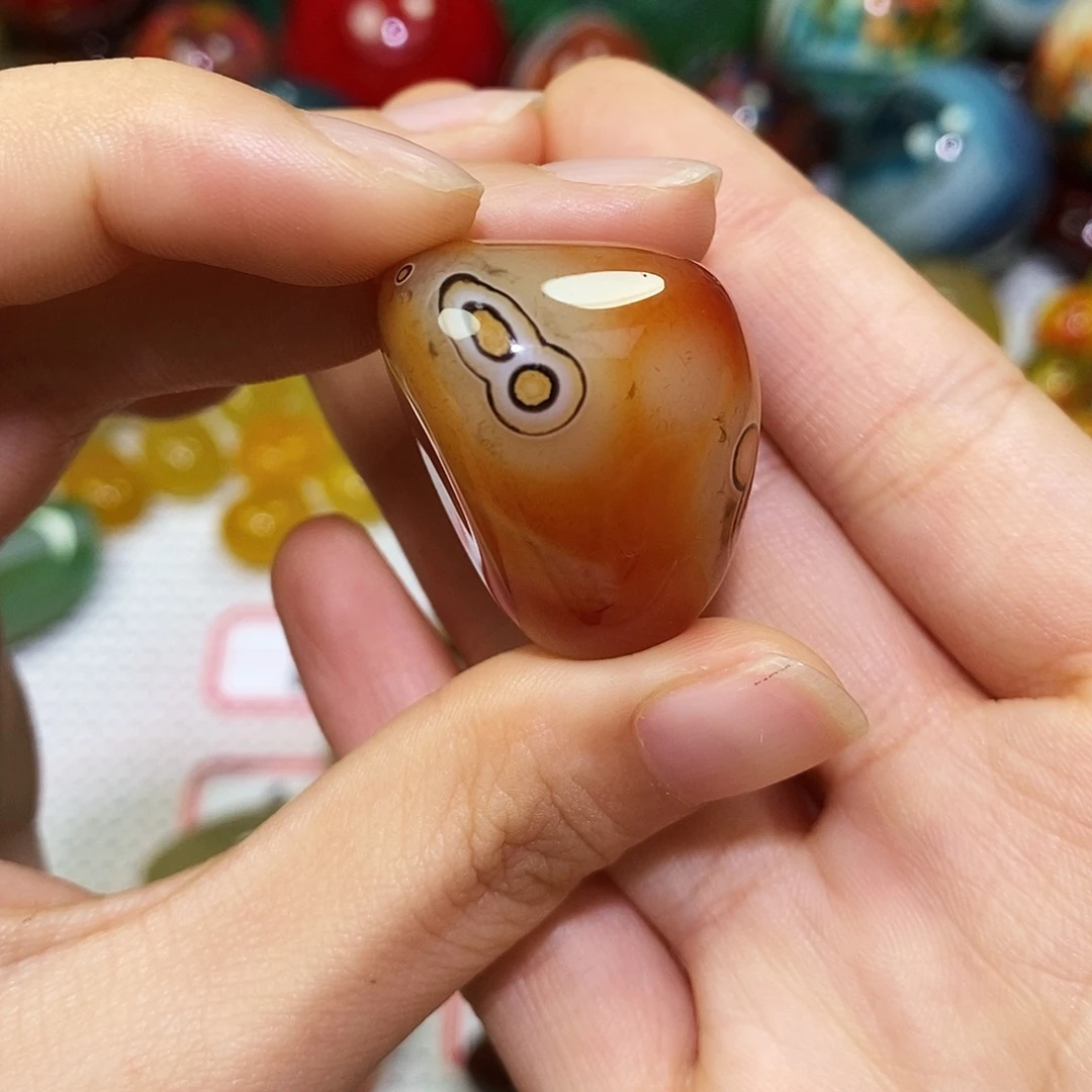 玛瑙/玉髓未镶嵌珠宝奇石