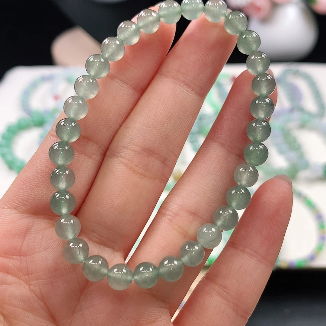 翡翠未镶嵌手链5.9mm
