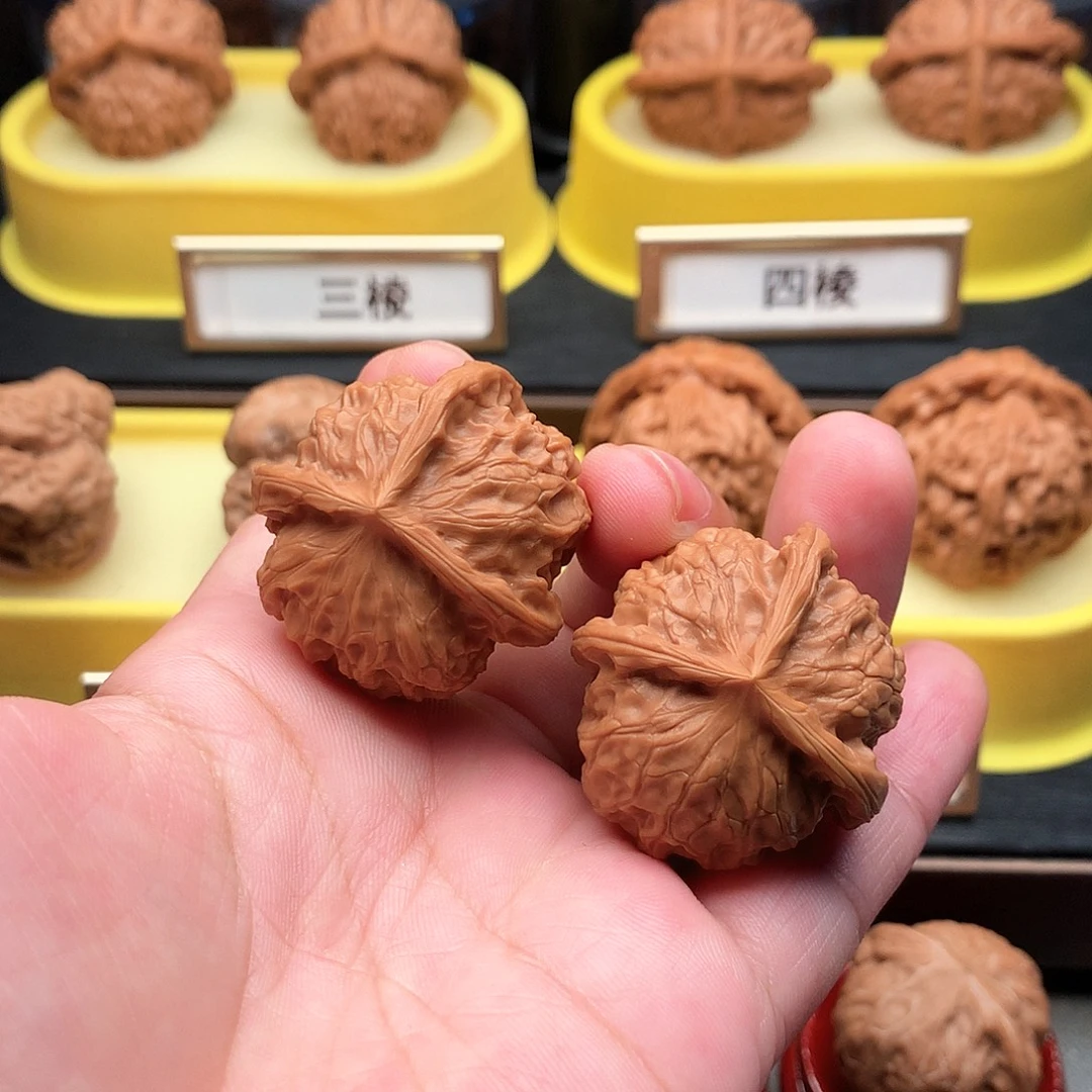 文玩核桃吊坠351号小三棱