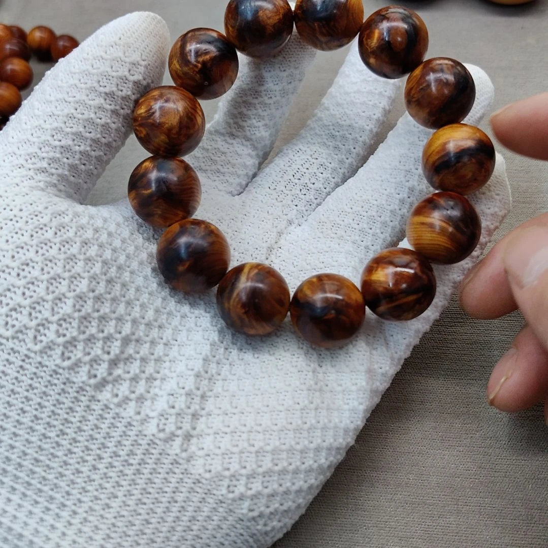 万***利1.8碳化瑕疵，太行崖柏