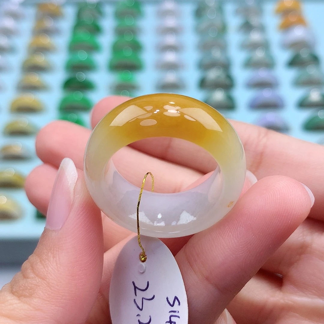 未镶嵌戒指翡翠郭**。2324圈