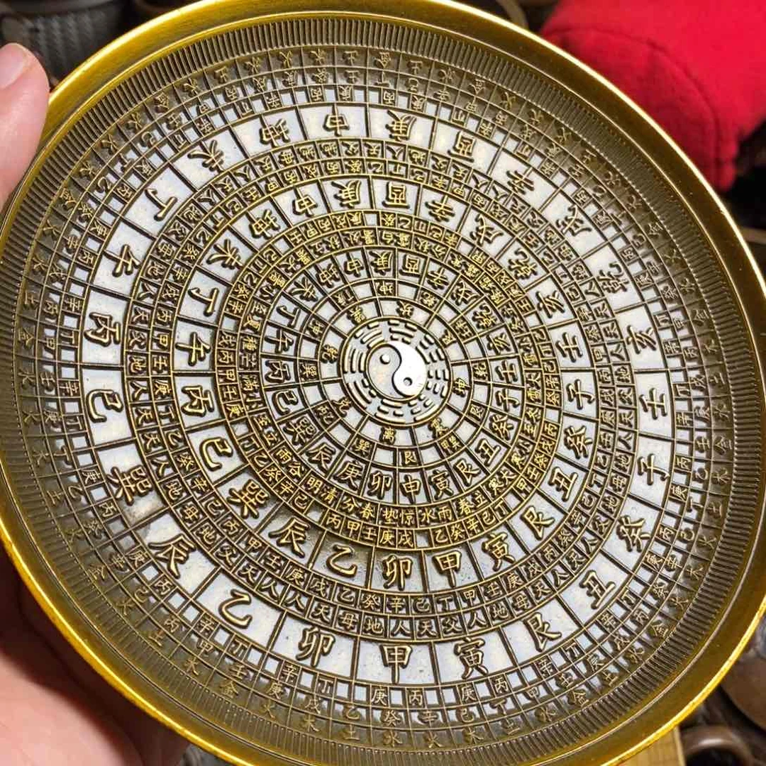 精美铜器做工精良