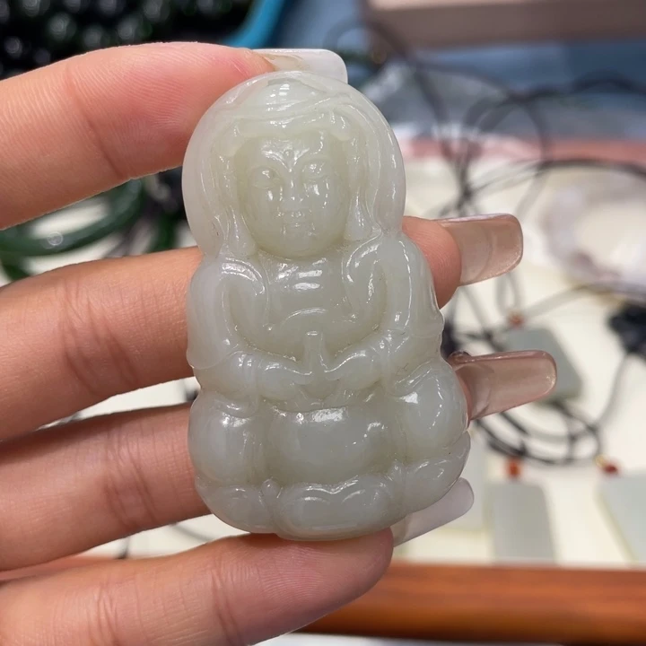 和田玉吊坠(不含链)未镶嵌处理品 福利品