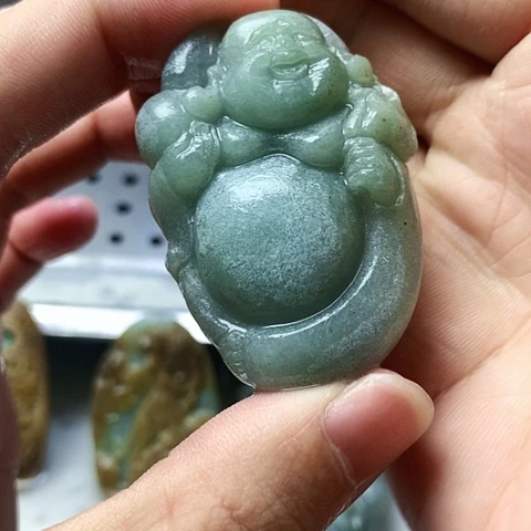 未镶嵌定制翡翠柳****琶缅甸翡翠逍遥佛