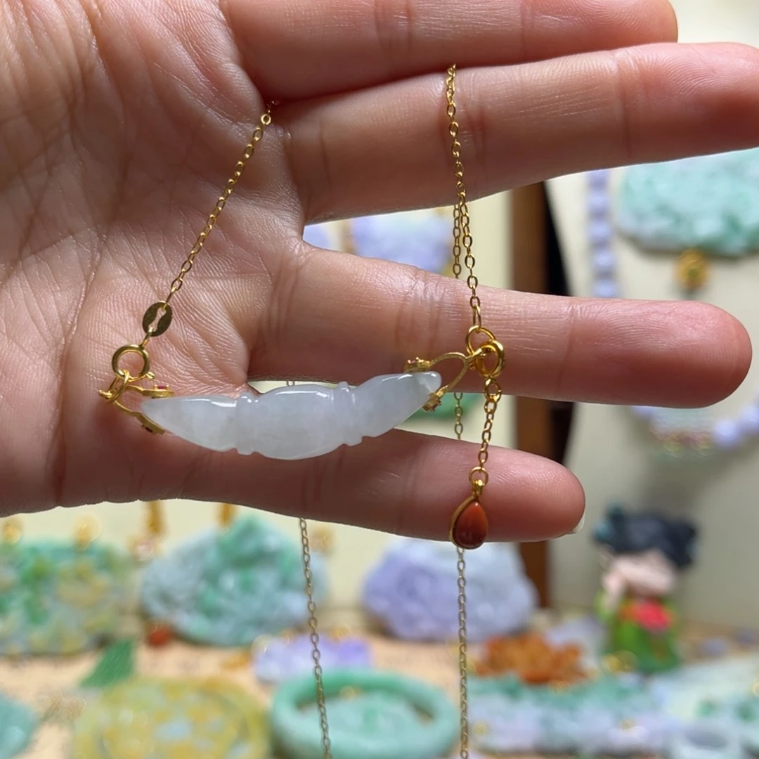 翡翠颈饰银S925镶嵌天然翡翠