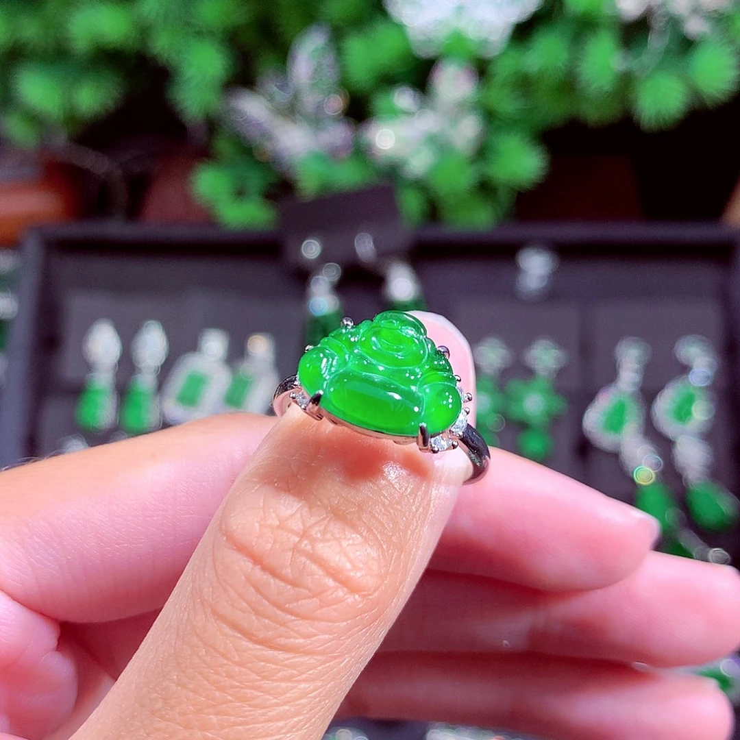 颈饰未镶嵌翡翠天然