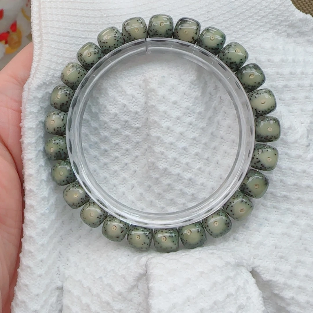星月菩提手串绿包白大眼睛针尖星9*8