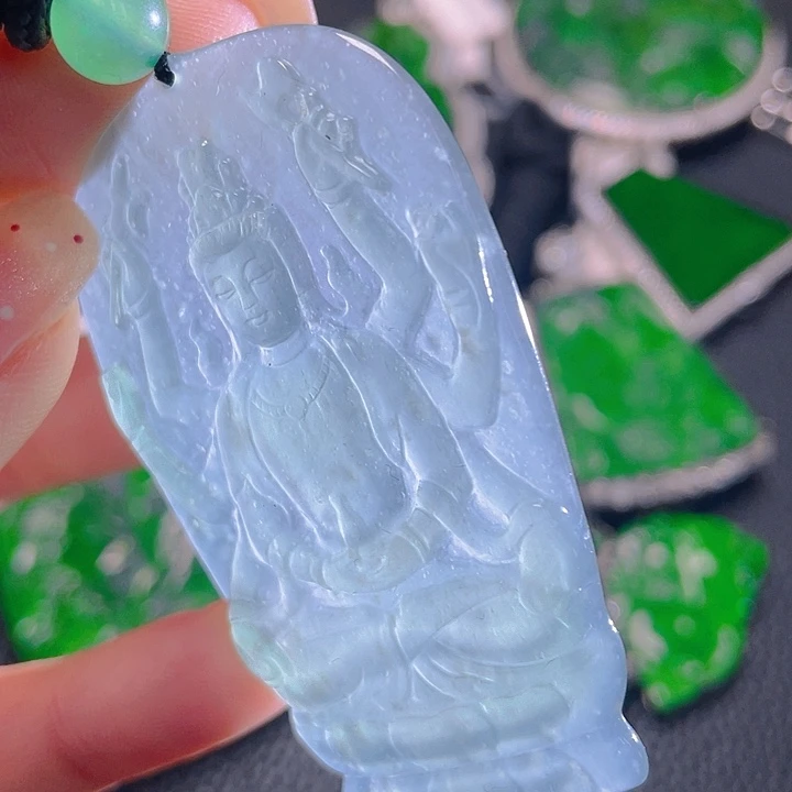 翡翠颈饰未镶嵌26，