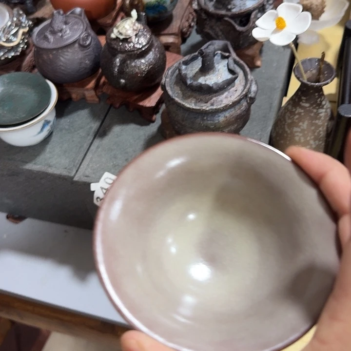 主人杯一个，瓷。。。