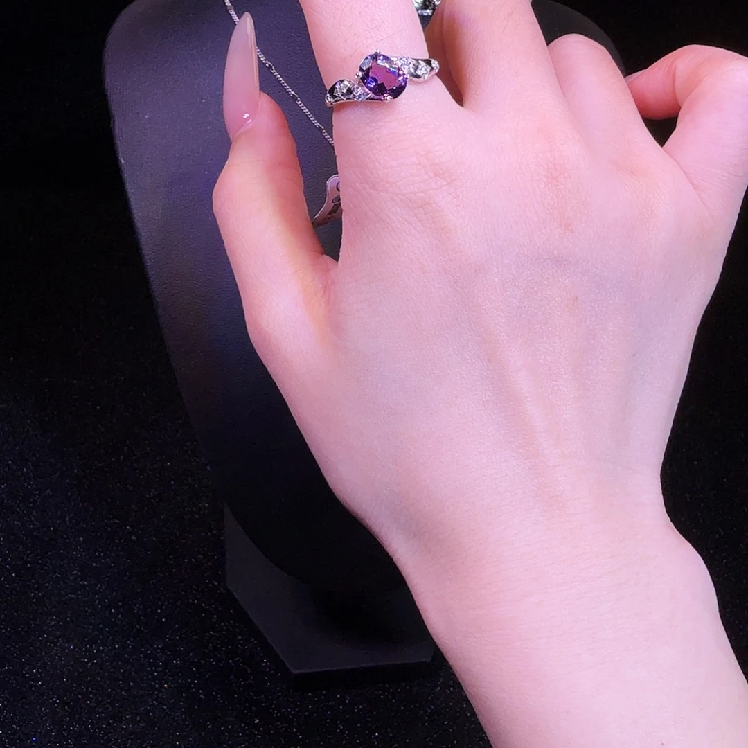 银S925镶嵌水晶戒指