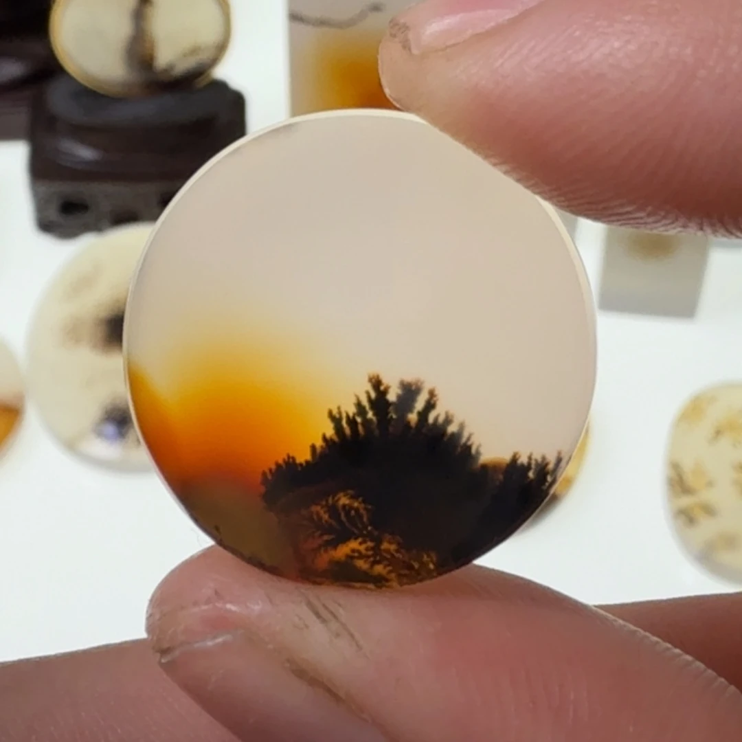 玛瑙/玉髓未镶嵌珠宝半成品