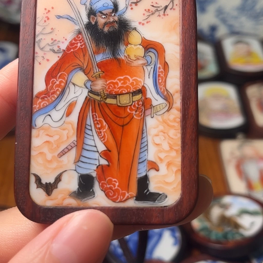 摆件~****豪瓷片挂件一个