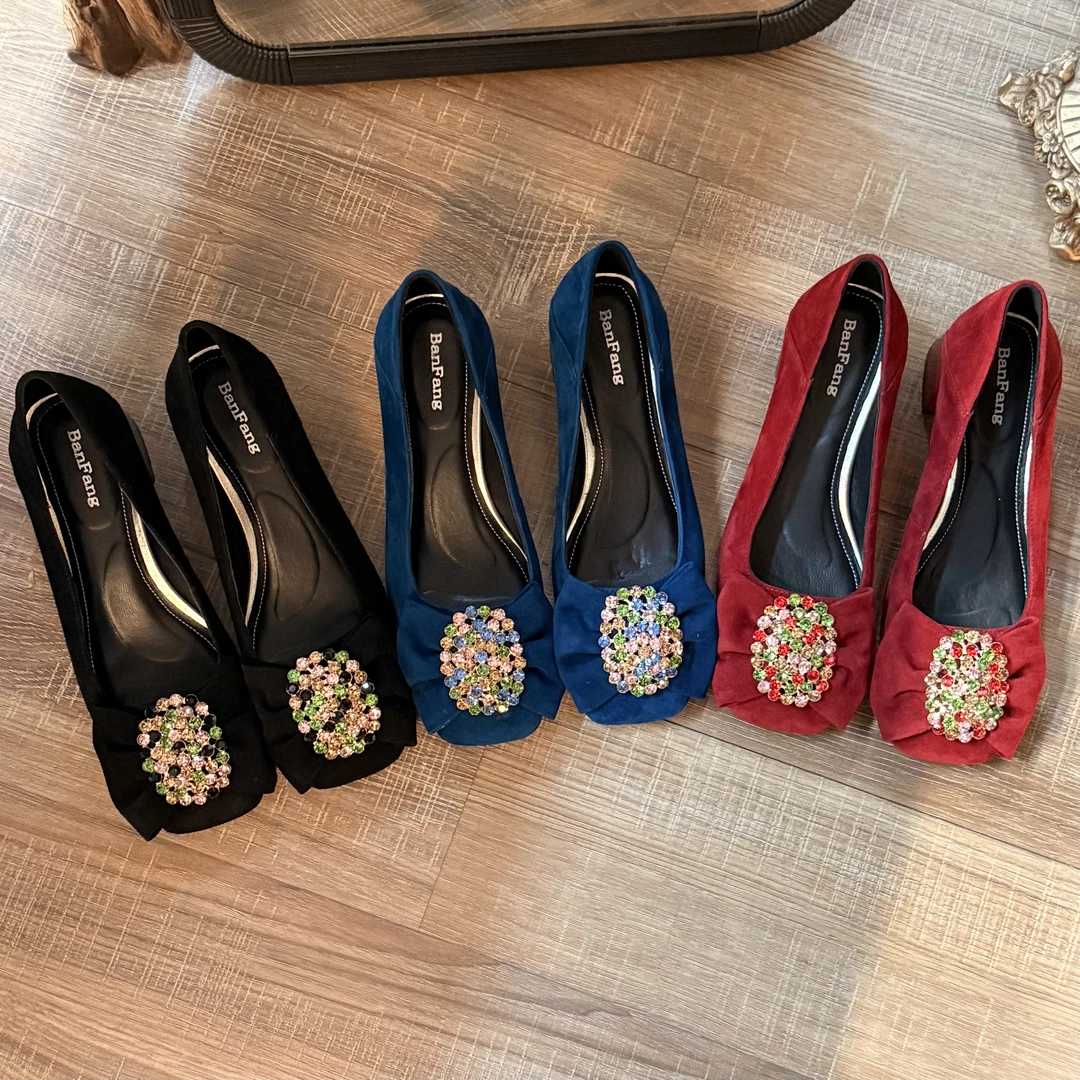 亏本清|34-40码|4.5cm|优雅方头低跟水钻单鞋气质复古女鞋
