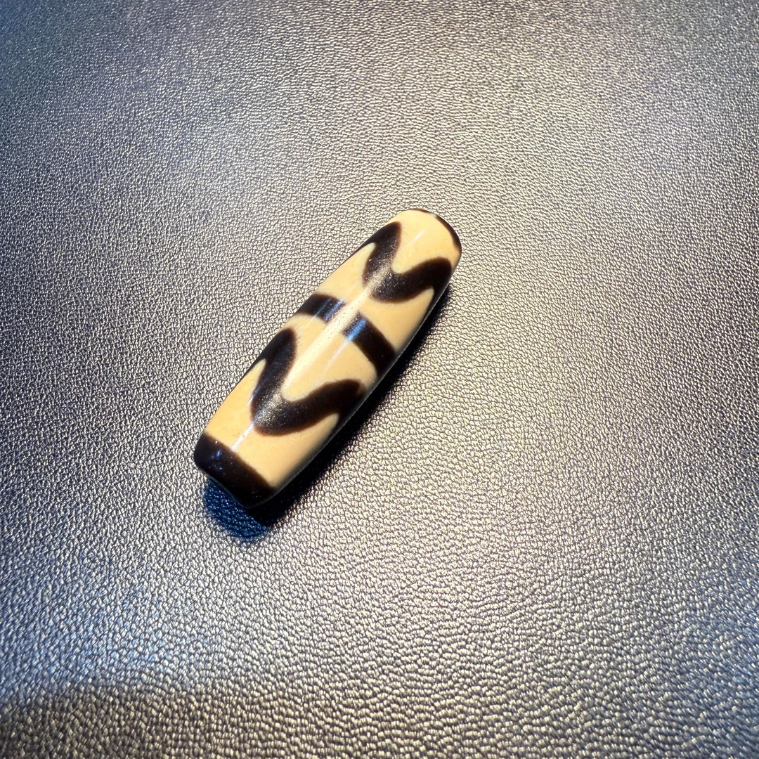 20世纪牙黄双虎牙玛瑙珠珠（多样性发货）777-235