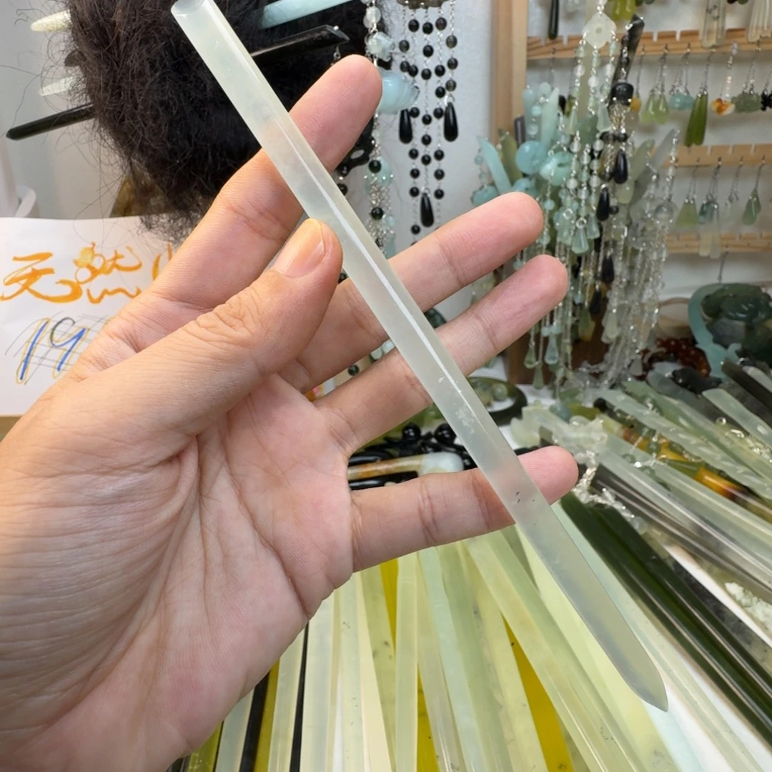 蛇纹石玉未镶嵌发饰