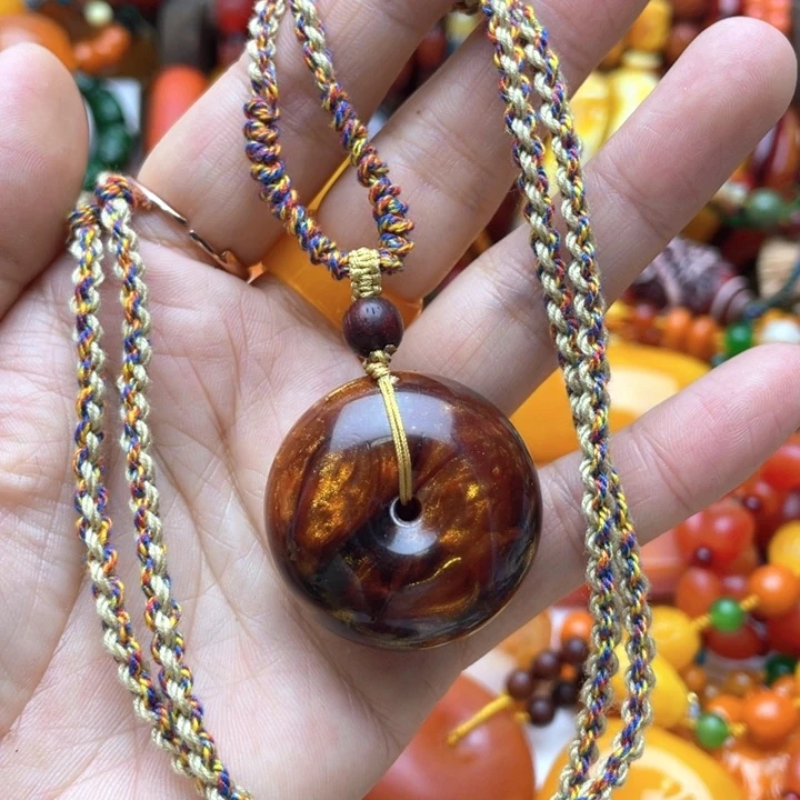 树脂制品12号扣子吊坠