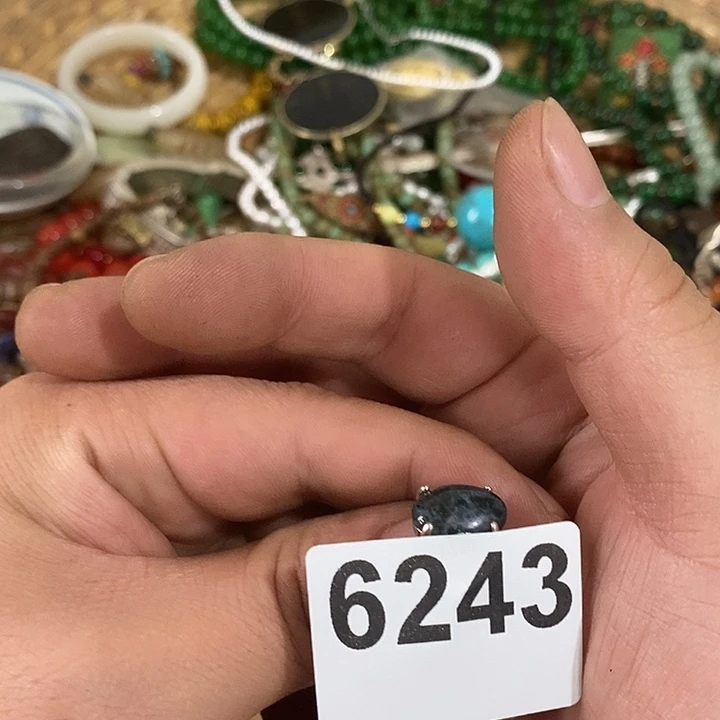 水****牛前后两个月的时间里6243