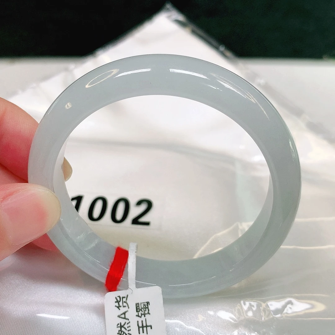 翡翠手镯未镶嵌1002