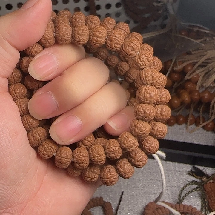 布***鱼金刚菩提吊坠老树王