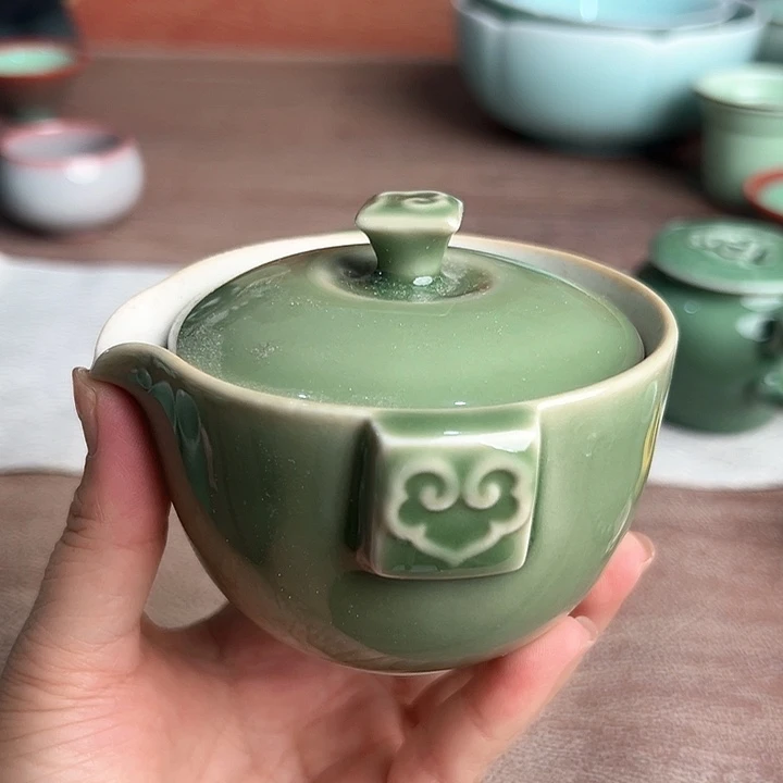龙泉云间青瓷小米茶器