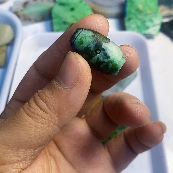 散珠翡翠天然翡翠A货挂件