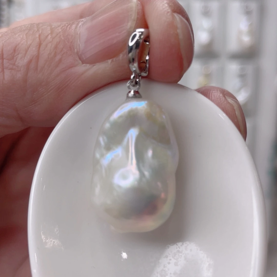 颈饰未镶嵌淡水珍珠