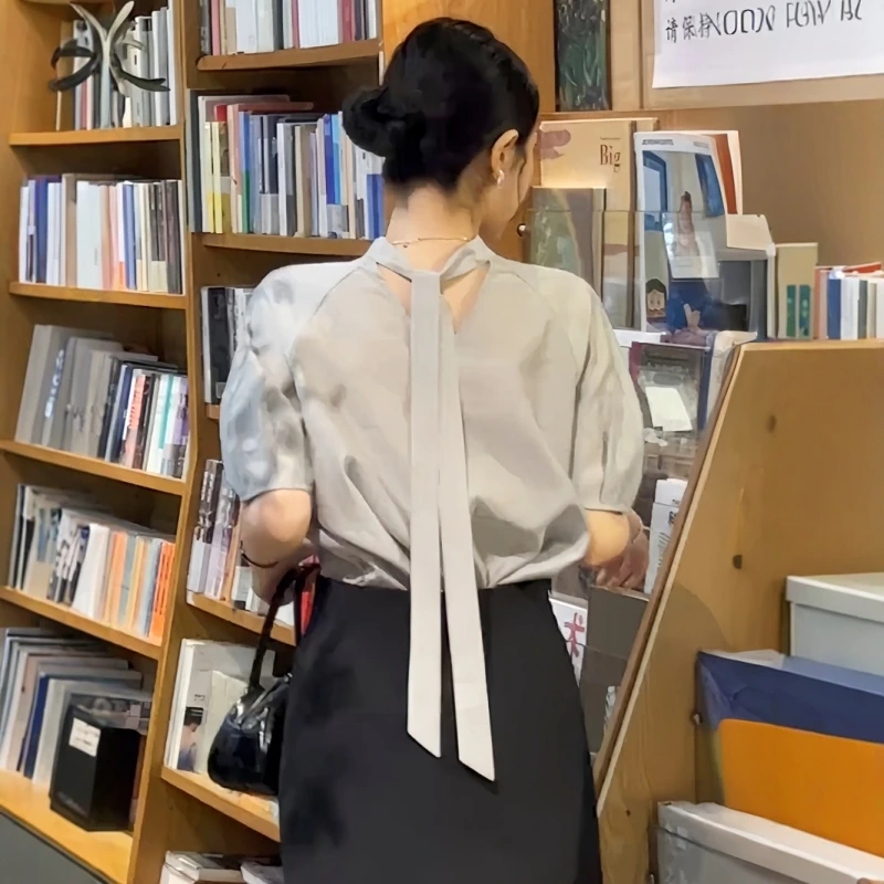 法式高级感灰色立领短袖衬衫女款2025新款夏季宽松显瘦设计感上衣