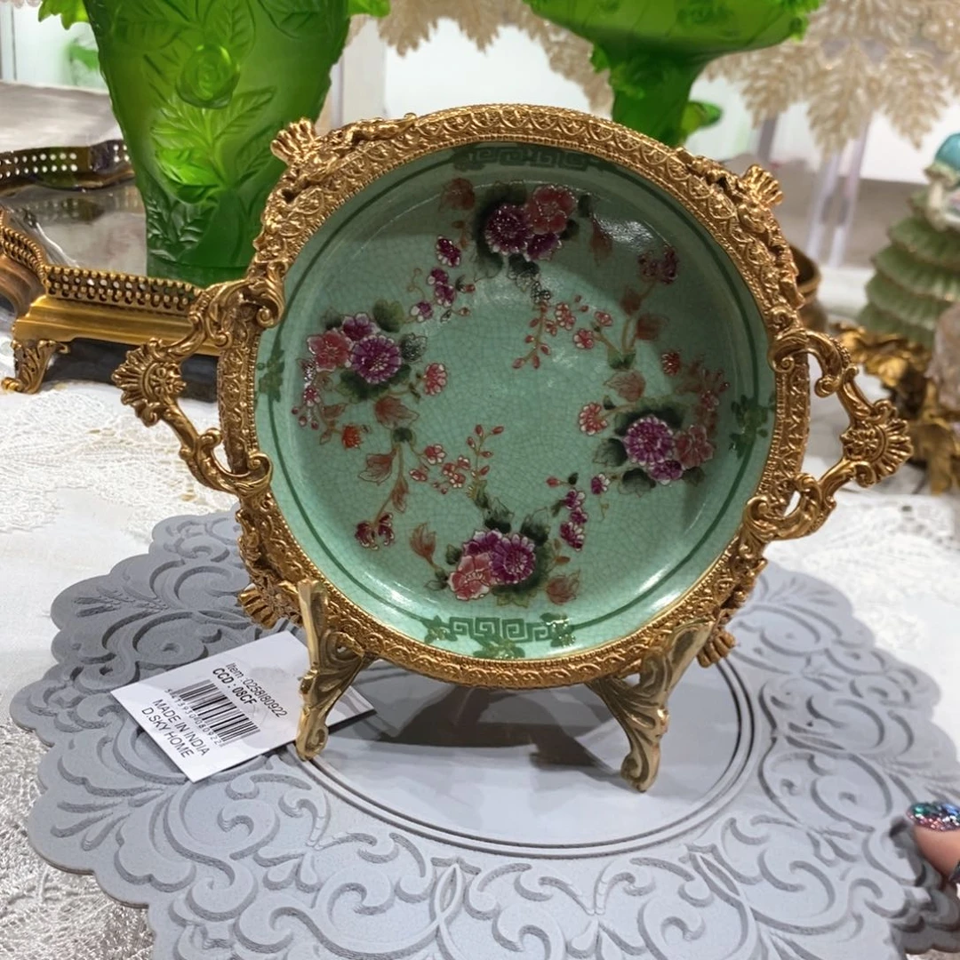 陶瓷F3265铜配瓷花之恋赏盘