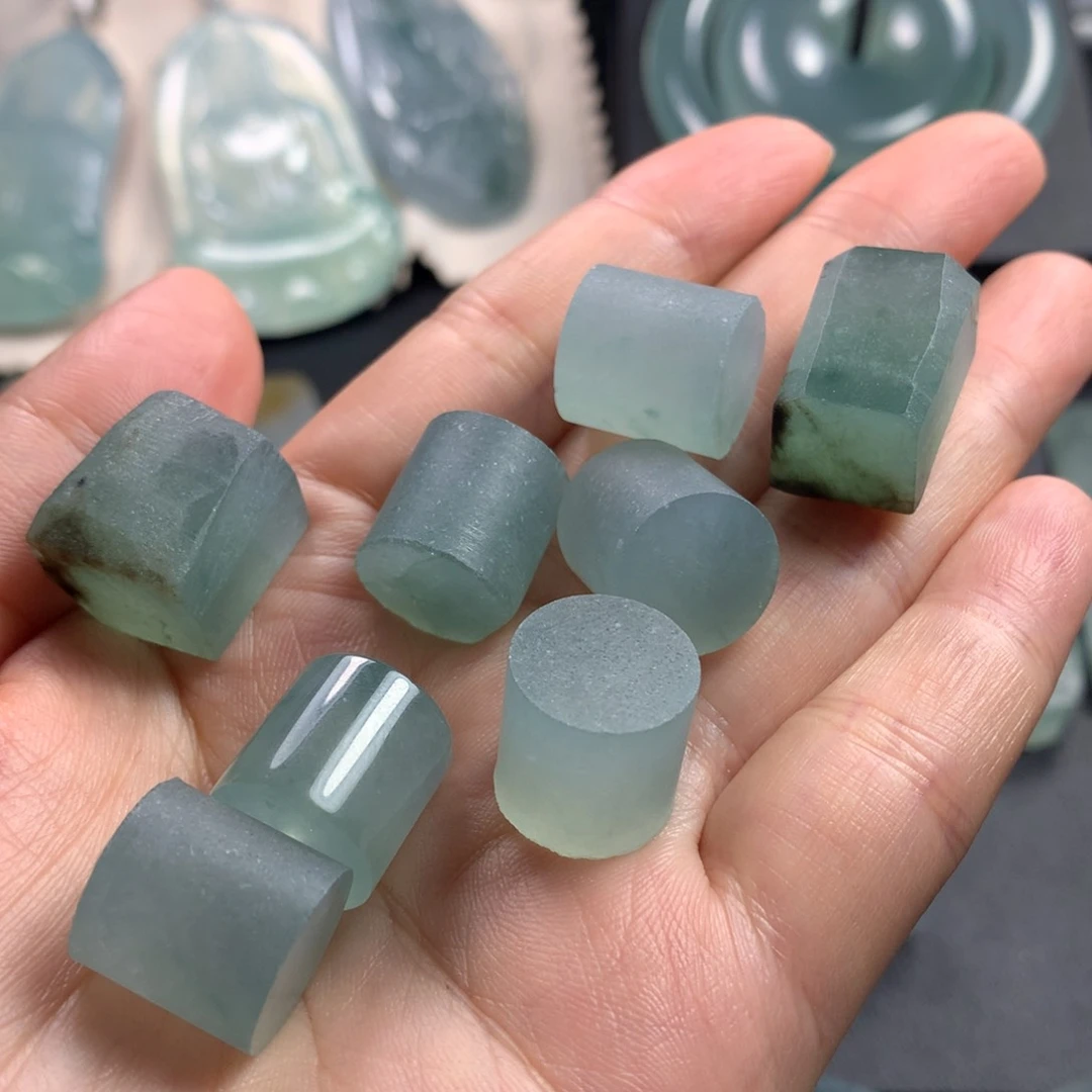 未镶嵌定制翡翠只**买