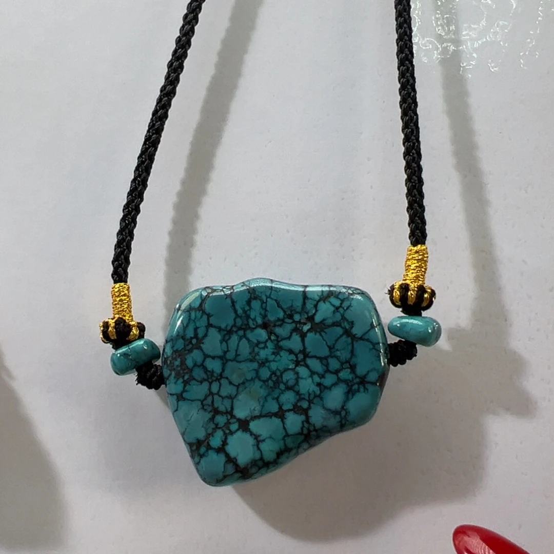 绿松石未镶嵌挂件