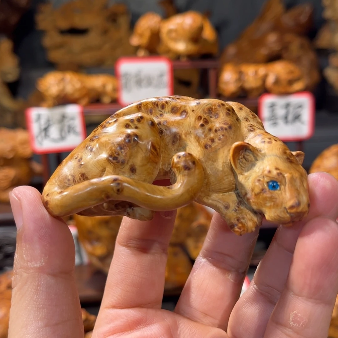波***若柏木（崖柏）木雕手工把件太行崖柏瘤疤料豹子