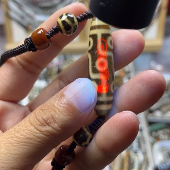 未镶嵌颈饰玛瑙/玉髓